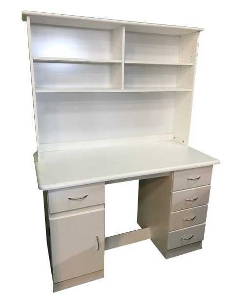 4x2deskandhutch